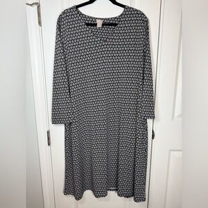 Chico’s Geometric Swing Dress Black White Size 4 20/22W Classic Work Travel